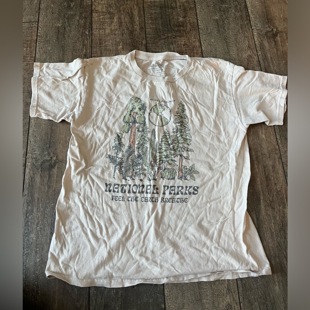 Parks project t shirt, size large in kids, tan
